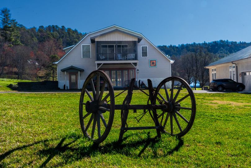 Circle Square Farm