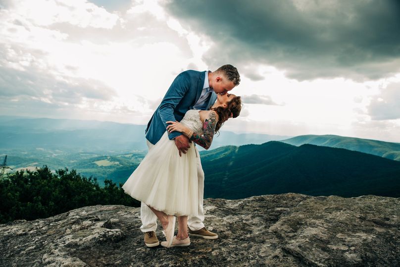 Mountain Lake Lodge Venue Pembroke Va Weddingwire