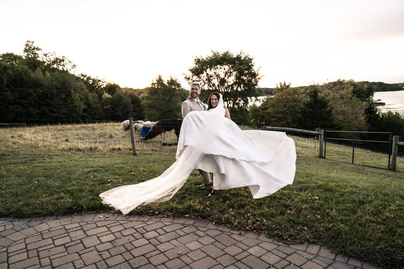Chloe Schuster Imagery