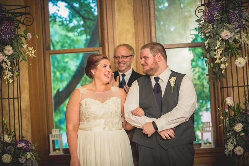 Marriage Officiant Youngstown