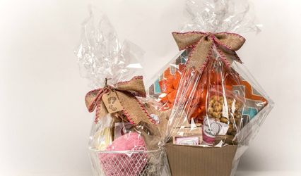 Richelle in a Handbasket LLC