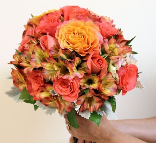 Bakanas Flowers & Gifts