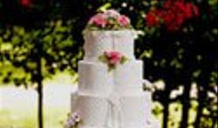Couture Cakes & Confections
