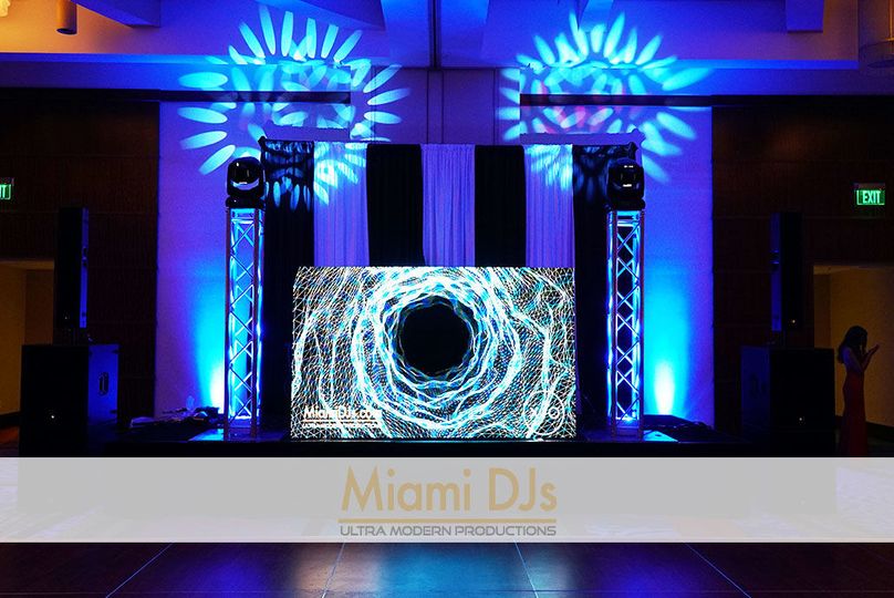 Miami Djs Dj Miami Fl Weddingwire