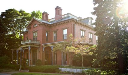 Commander's Mansion