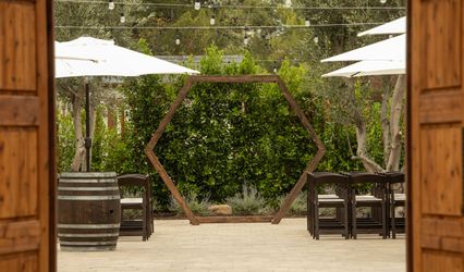 Hawk's Pointe Weddings & Events