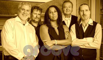 Groove band