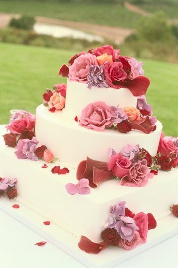 Crystal's Custom Cakes