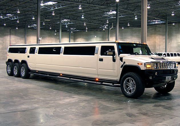 Royalty Lifestyles Limo