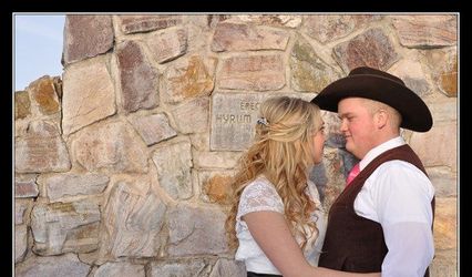 Brandi Lyn Photography & Design
