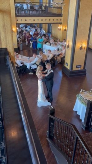 Complete Weddings + Events South Bend
