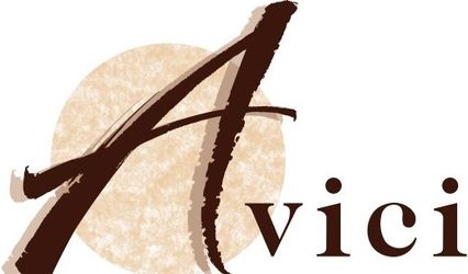 Avici Salon