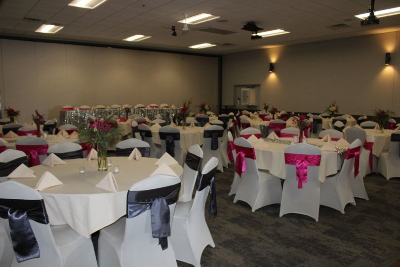 The Stadium View Bar Grill Venue Green Bay Wi Weddingwire