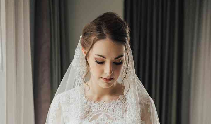 jenna in white bridal boutique