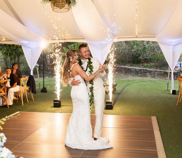 Roman Candles Mobile DJ & MC Services