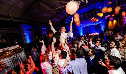 Hits DJ Service