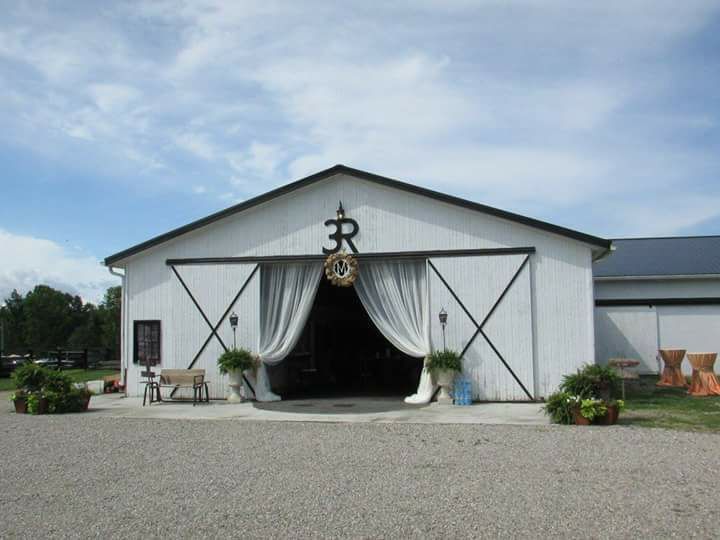 The Barn At 3r Venue Williamsburg Ky Weddingwire