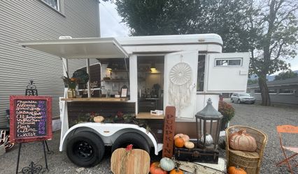 Cowgirl Up Mobile Bar