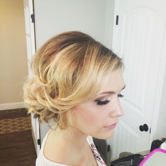 Niki McCartney Hair & Makeup Artistry