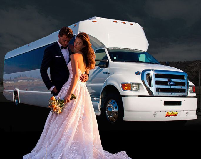 SAN DIEGO HOTLIMOS AND PARTY BUS