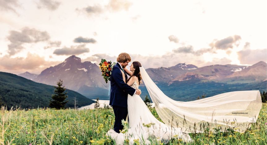 Summit Mountain Lodge and Steakhouse