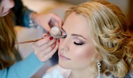 Beauty Bella Glam By Saoni