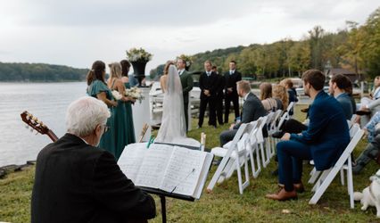Jonathan Kunkle Classical Guitarist