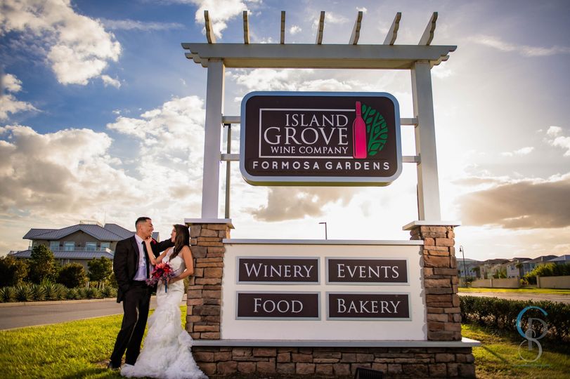 Island Grove Wine Company at Formosa Gardens