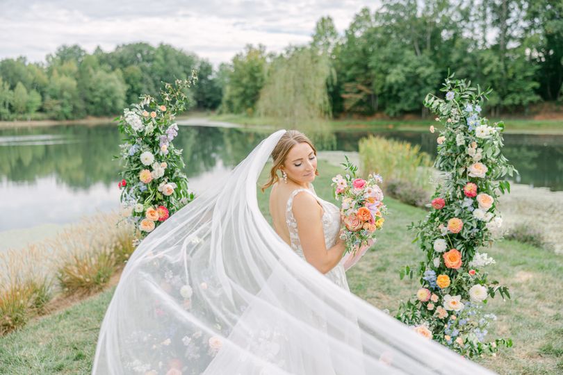 Splendor Pond Flower Farm
