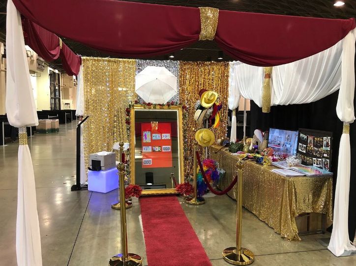 Photo Booth Millionaire