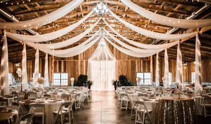 Rustic Pearl Wedding and Event Barn