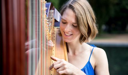 Naomi Hoffmeyer Harp Music