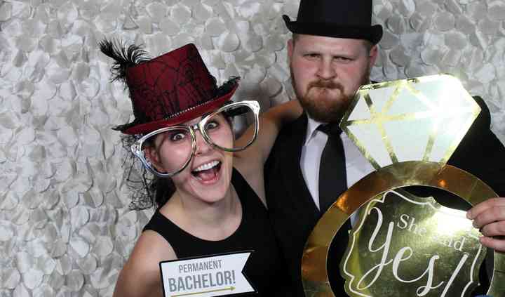 Twinkle Photo Booth Photo Booth Blue Bell Pa Weddingwire But it is mainly founded by the entertainment loving people. twinkle photo booth photo booth