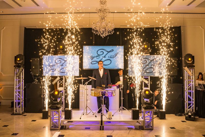 Sr Entertainment Group Dj Howard Beach Ny Weddingwire