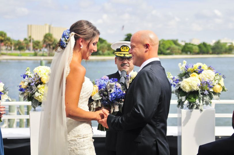 StarLite Dining Cruises