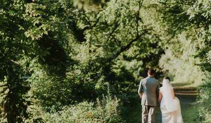 Dove Creek Wedding Venue