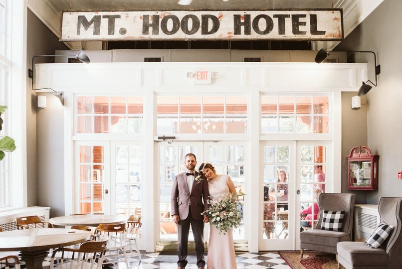 Hood River Hotel