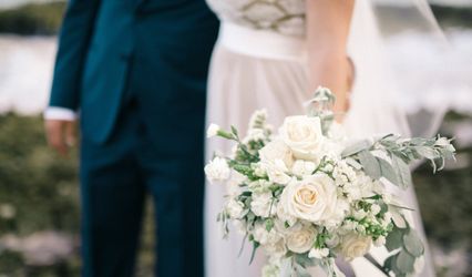 Val's Weddings