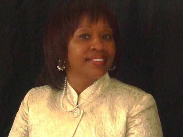 D'Elegant Weddings by Lynn