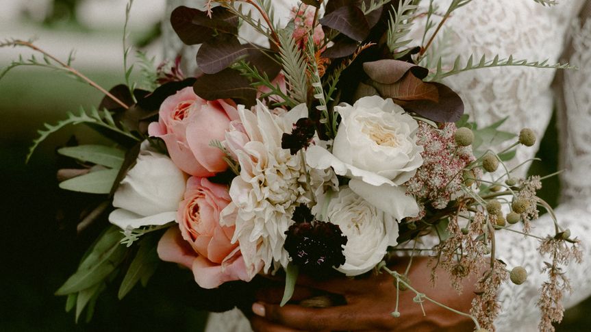 ROSE COLOURED