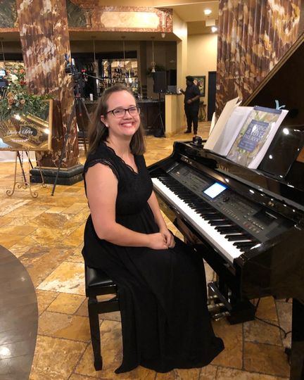 Veronica Gomoll, LLC