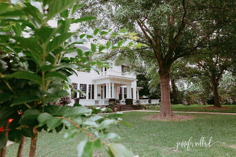 Neches Gardens