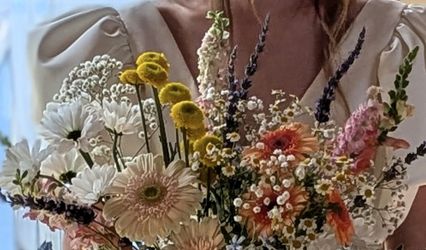 Christy’s Cottage Floral Boutique