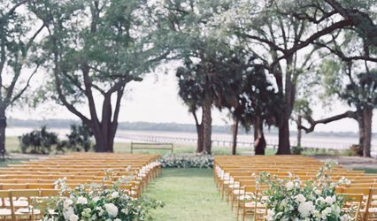 Julia Nicole Weddings & Events