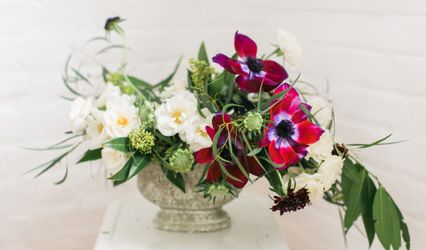 Yellow Twist Floral Design