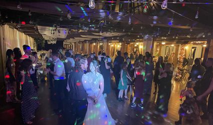 Boogie Down Weddings