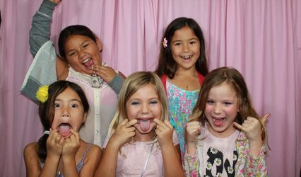 Mana Photo Booth