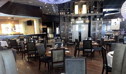 Vines Grille & Wine Bar