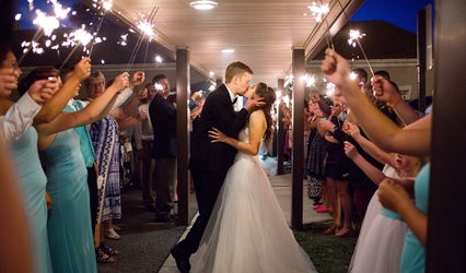Pearls & Palms Weddings