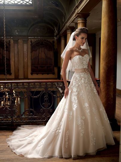 Bella Donna S Bridal Collection Dress Attire Wyandotte Mi Weddingwire